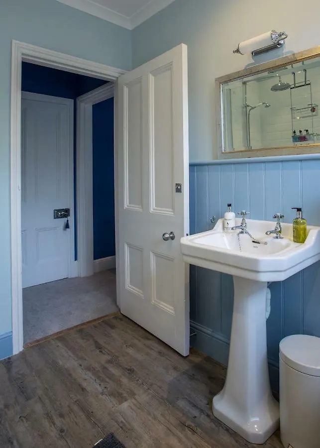 **** Bed & Breakfast Number 8 Cheltenham United Kingdom